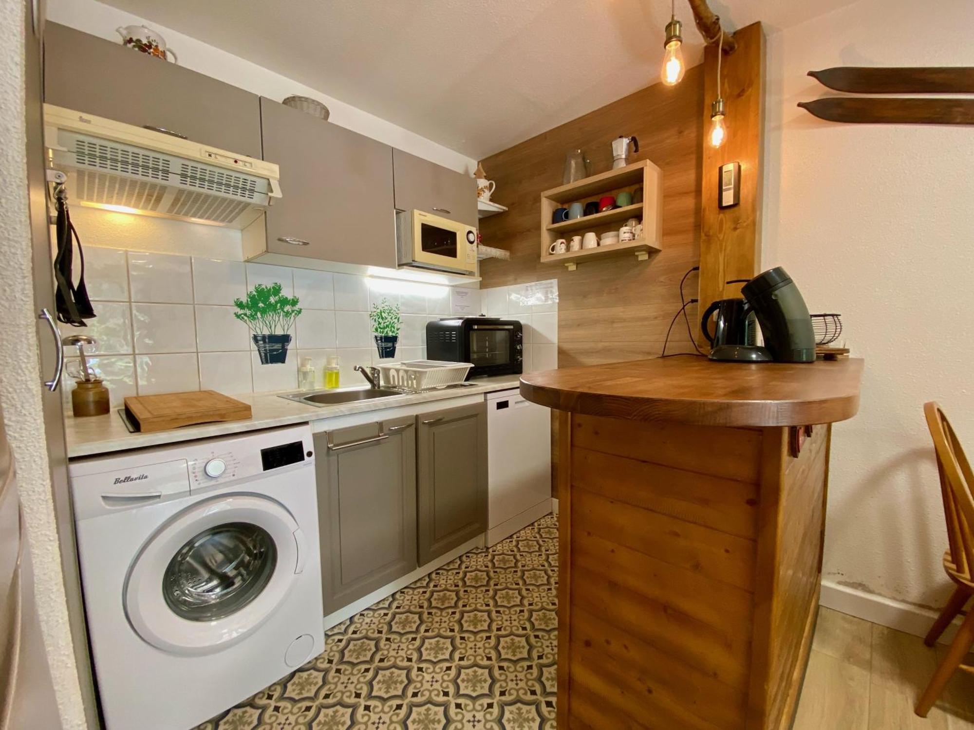 Charmant Logement De Plein Pied Avec Piscine 2* Loudenvielle Exterior foto