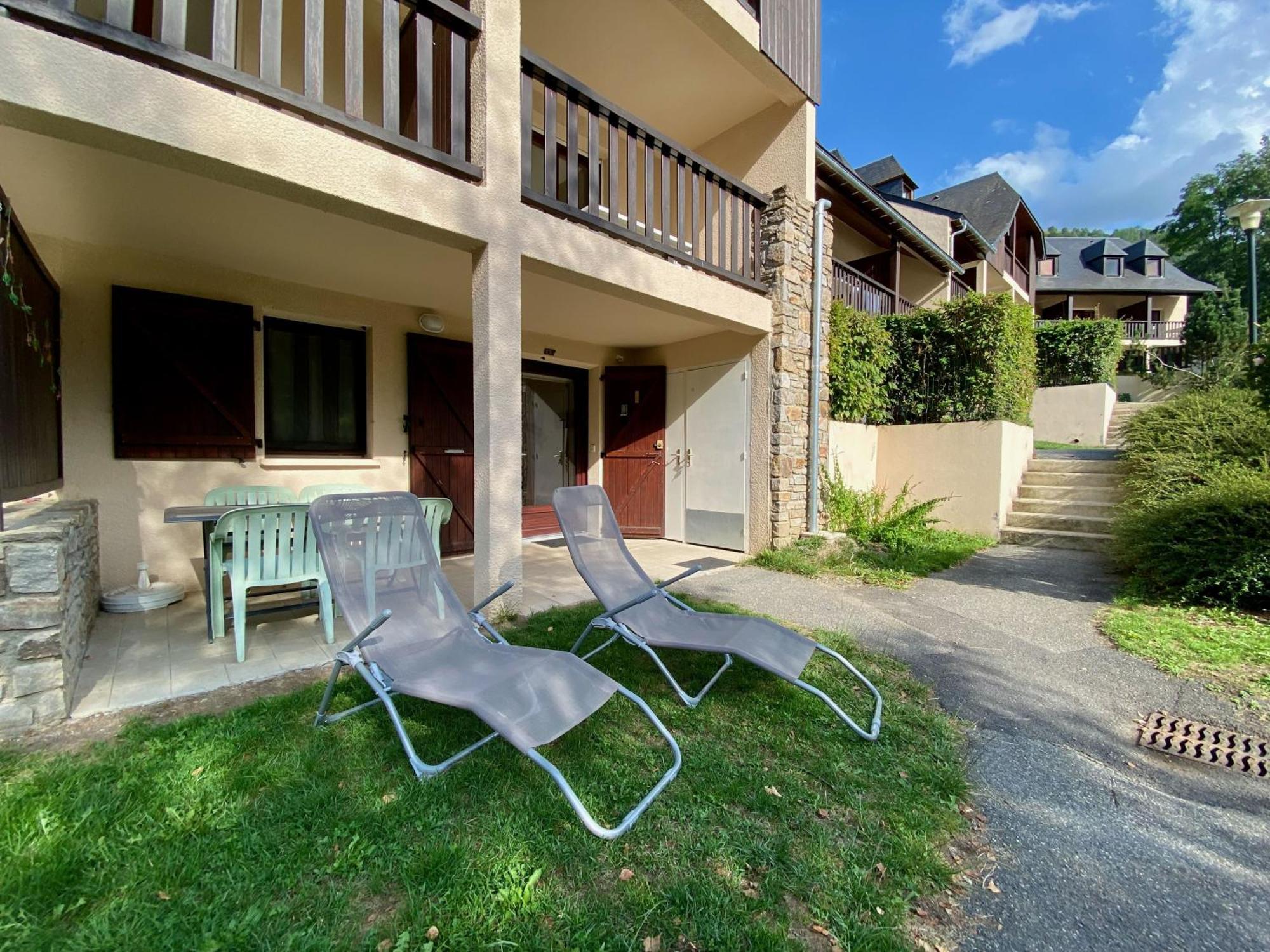 Charmant Logement De Plein Pied Avec Piscine 2* Loudenvielle Exterior foto