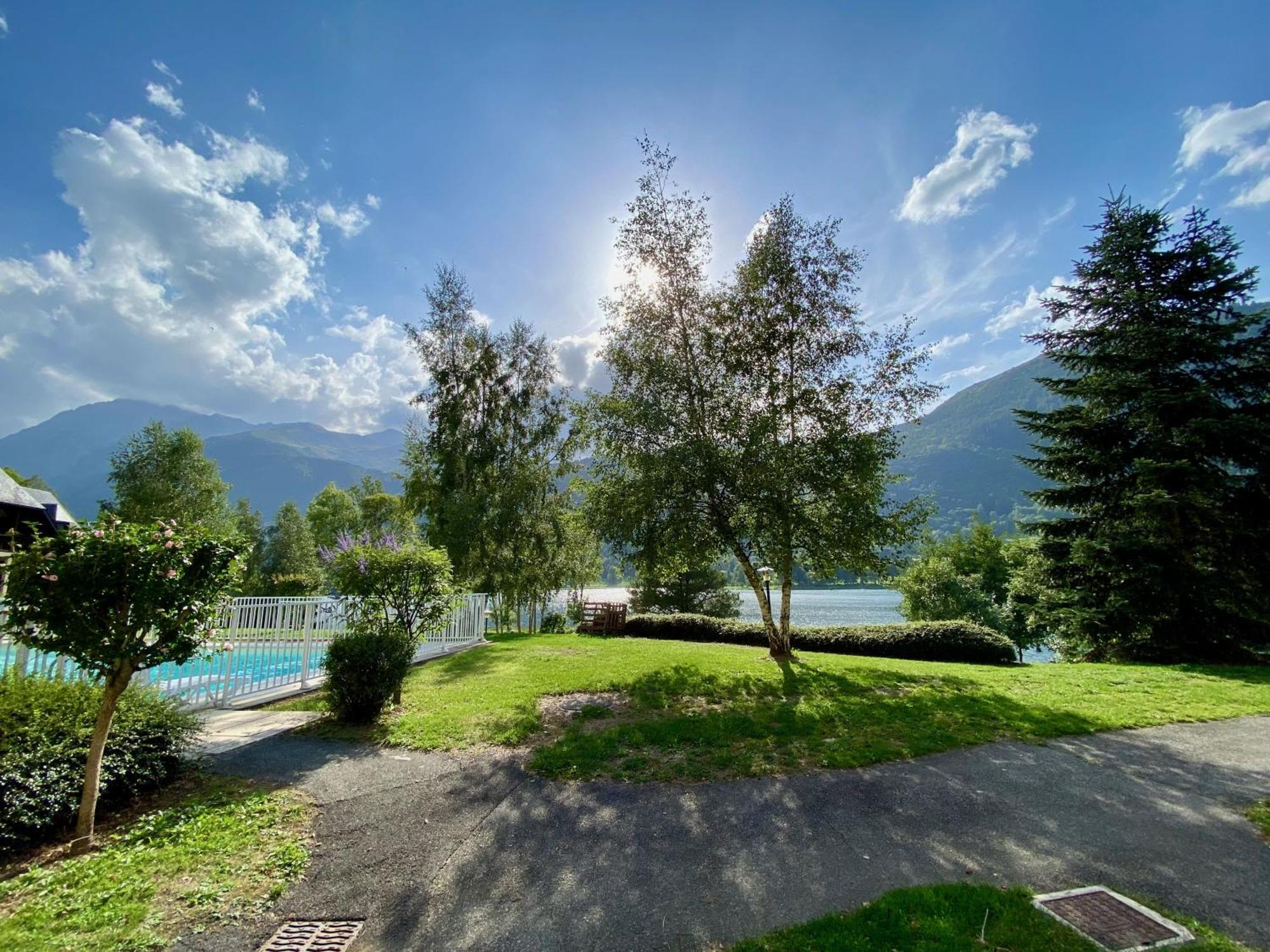 Charmant Logement De Plein Pied Avec Piscine 2* Loudenvielle Exterior foto
